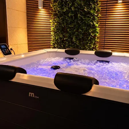 Appartement Mit Privatem Whirlpool By Suitos Living *