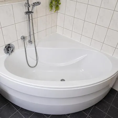 Mit Privatem Whirlpool By Suitos Living * Gronau (Westfalen)